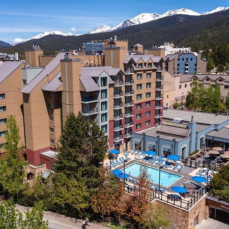 Hilton Whistler Resort & Spa Extérieur photo