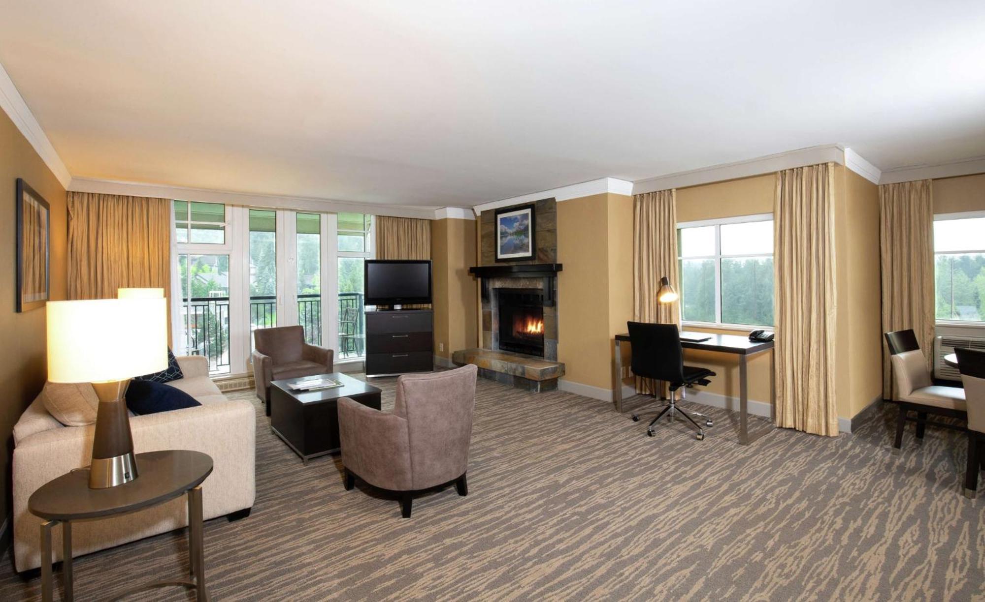 Hilton Whistler Resort & Spa Extérieur photo