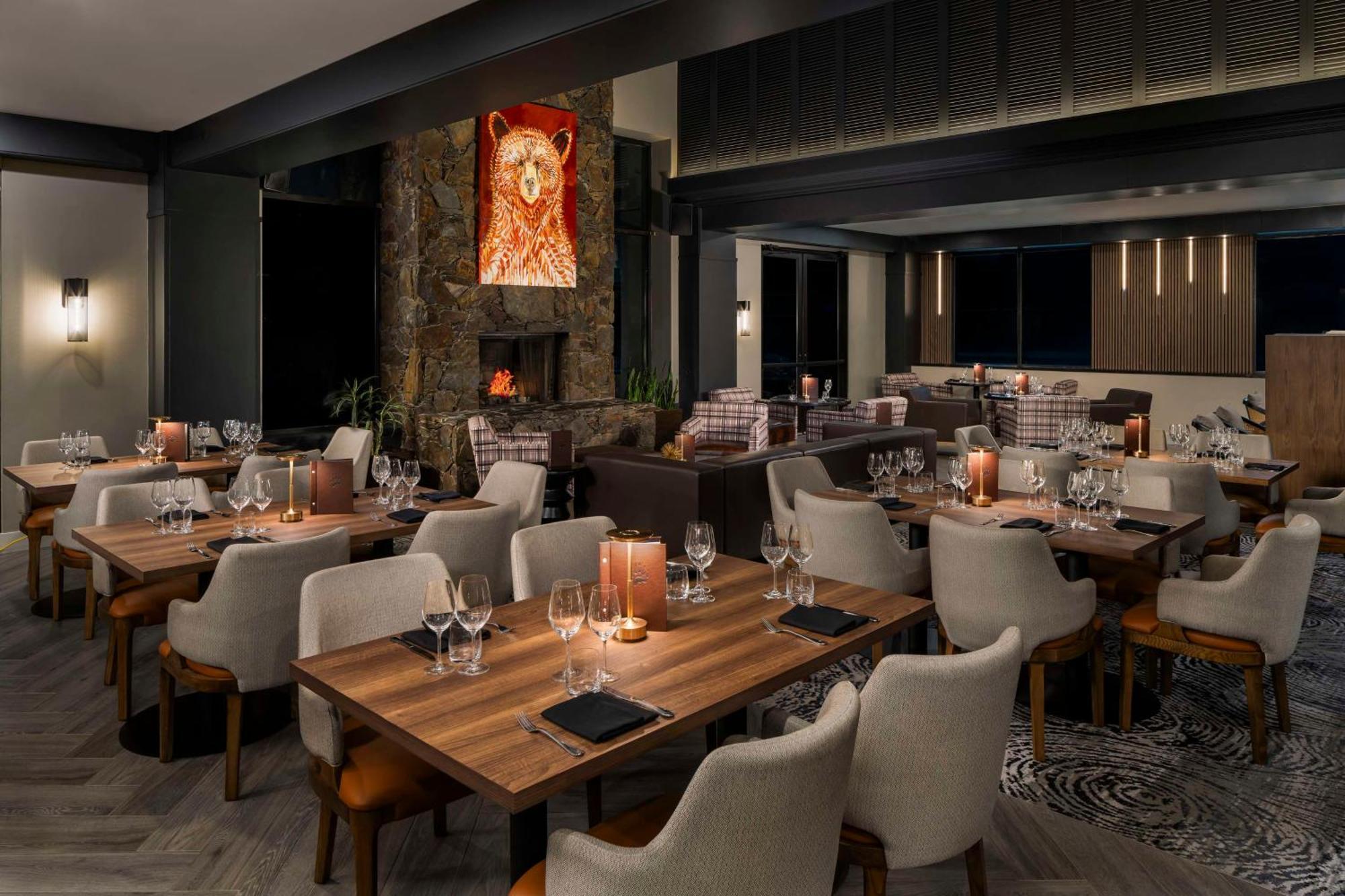Hilton Whistler Resort & Spa Extérieur photo