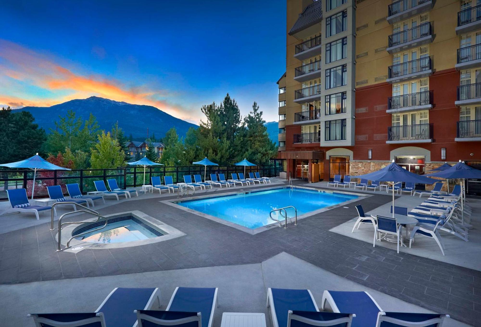 Hilton Whistler Resort & Spa Extérieur photo