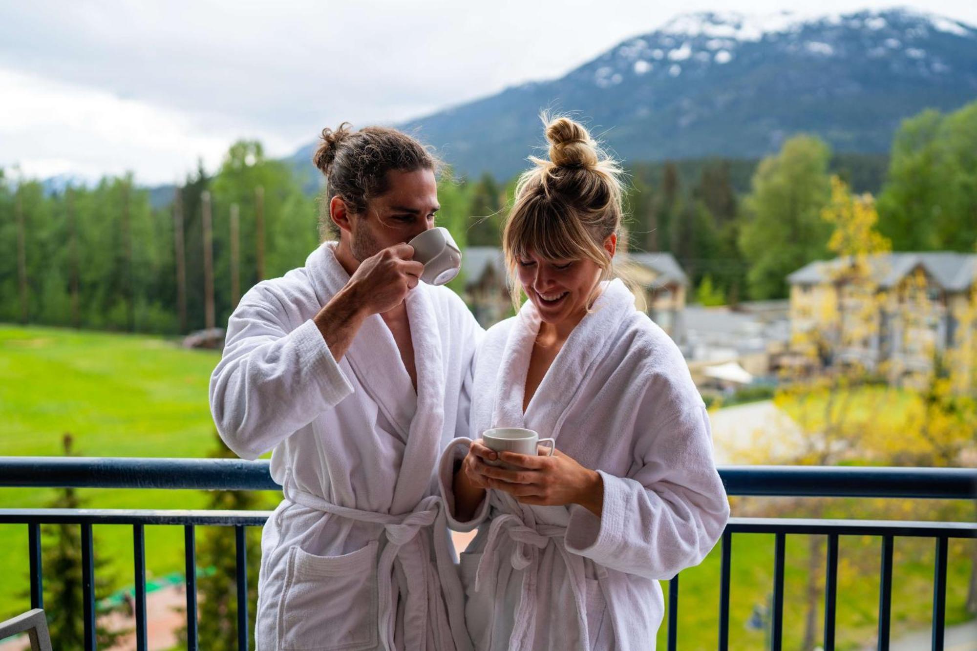 Hilton Whistler Resort & Spa Extérieur photo