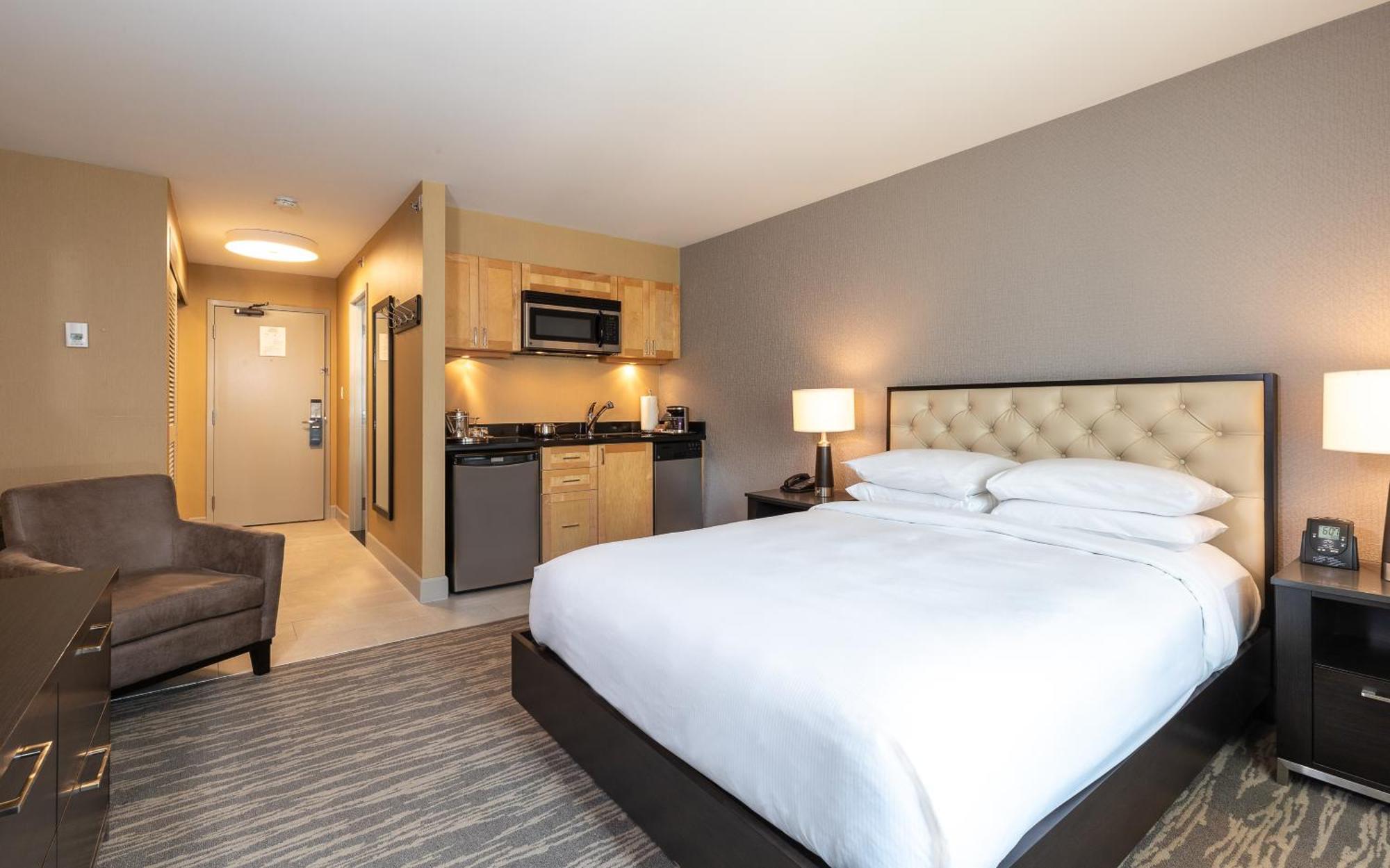 Hilton Whistler Resort & Spa Extérieur photo